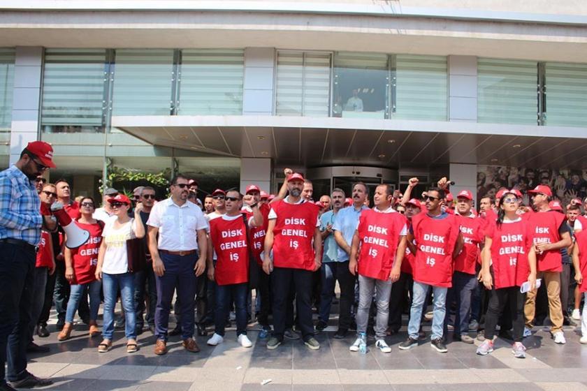 Bayram öncesi Karşıyaka Belediyesi'nde maaş krizi