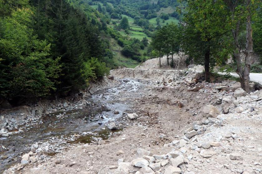 Üzerine HES kurulan Balkodu Deresi kurudu