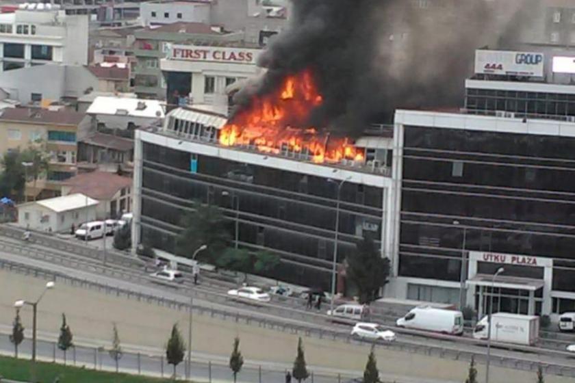 İkitelli'de plazada yangın çıktı