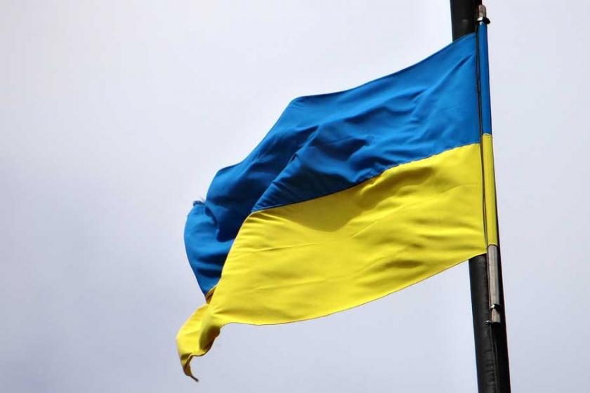 Özgürlük sembolü olarak Ukrayna bayrağı - Cihan Tuğal - Evrensel