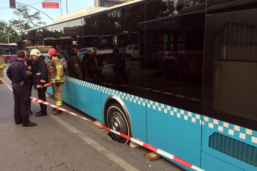 Kadıköy'de bir yol çökmesi daha