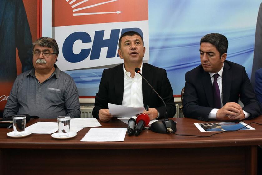 CHP'li Ağbaba: 16 bakanlık ABD'li şirkete teslim edildi