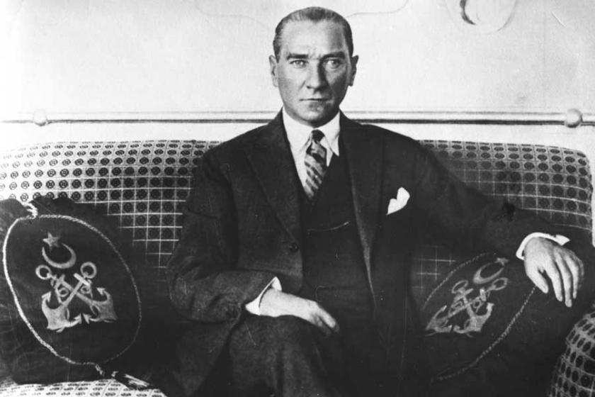 Mustafa Kemal Atatürk, 80. ölüm yıl dönümünde anılıyor