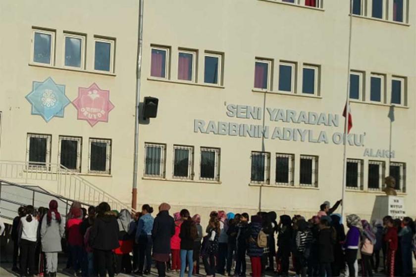 Öğretmenlere 'zorunlu' imam hatip toplantısı Meclis gündeminde