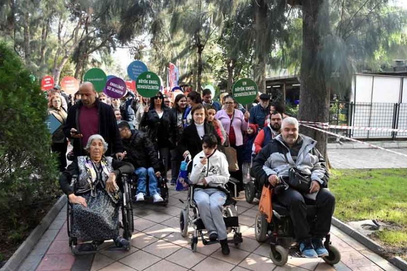 Engelliler görünür olmak istiyor: Yerel yönetimlerin karnesi iyi değil