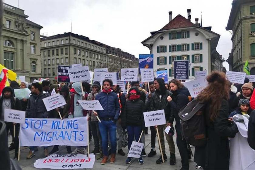 İsviçre’de Dublin Sözleşmesi protestosu: Sınır dışı etmek işkencedir