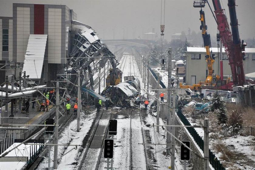 TCDD, Ankara'da 9 kişinin öldüğü tren kazasında suçu makasçıya yükledi