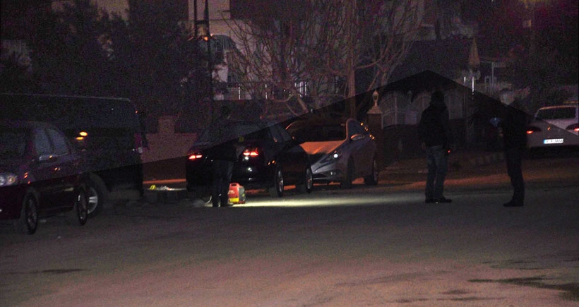 Reyhanlı'da otomobilin altına bırakılan 2 bomba kontrollü patlatıldı