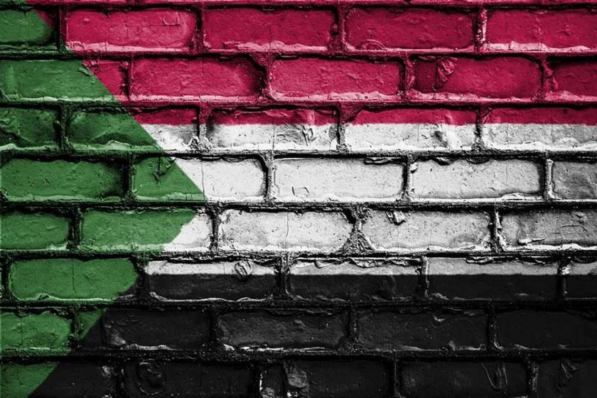 Sudan’da futbol maçında hayat pahalılığı protestosu