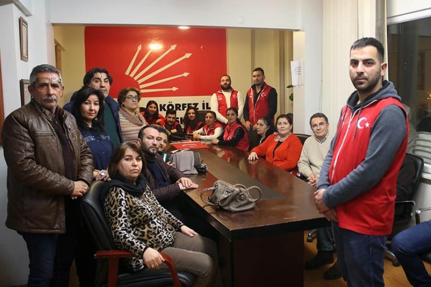 Kocaeli'de CHP'liler 'İYİ Parti adayı'na karşı oturma eylemi başlattı