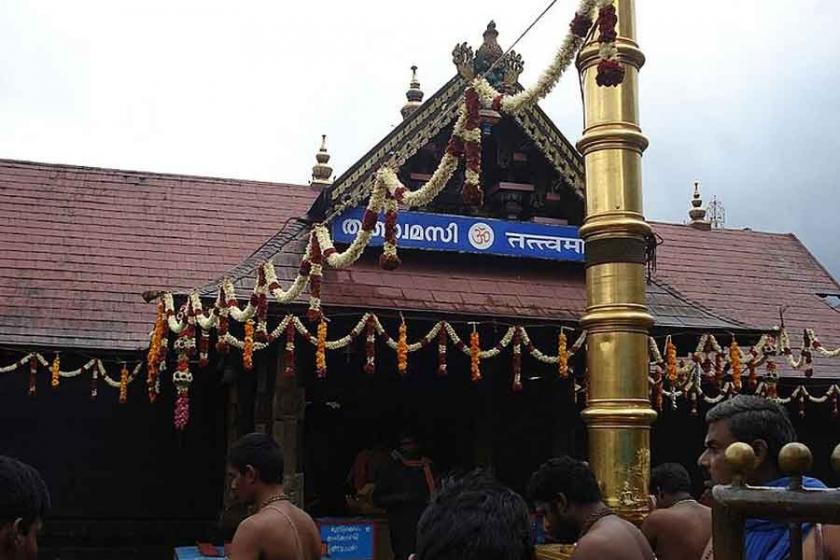 Hindistan'da 2 kadın Sabarimala Tapınağına girerek tarihe geçti