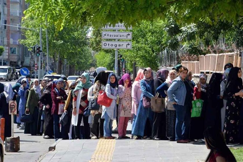 İşsizlik artarken Ticaret Bakanlığının kadroları boş duruyor