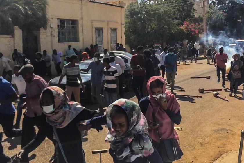 Sudan'da yeni hükümet kuruldu