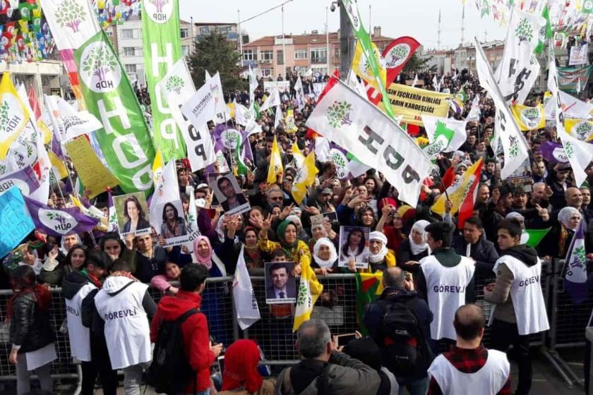 HDP'nin Bakırköy'deki mitinginde "Tecride son verin" çağrısı