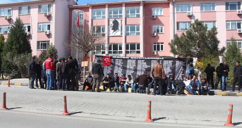 Soma maden işçileri: Bizi muhatap alacak kimseyi bulamıyoruz