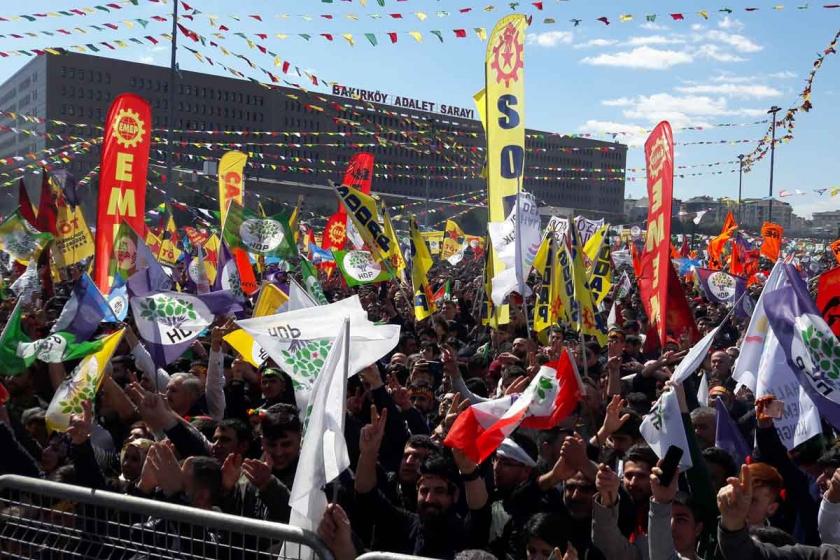 İstanbul'da Newroz kutlaması: 'Mutlaka kazanacağız, tecridi kıracağız'