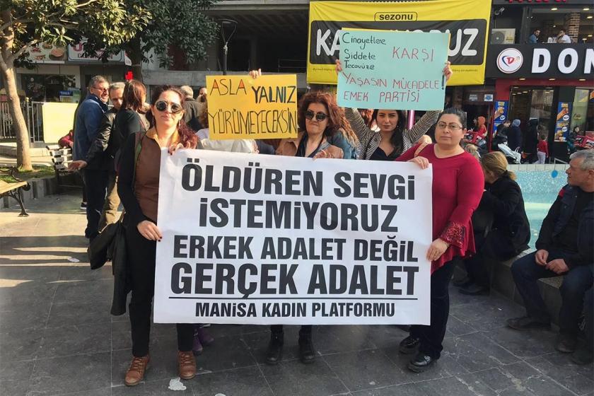 Hemşire Fatma Tüfenkçi yolunu kesen eski eşinin bıçaklı saldırısına uğradı