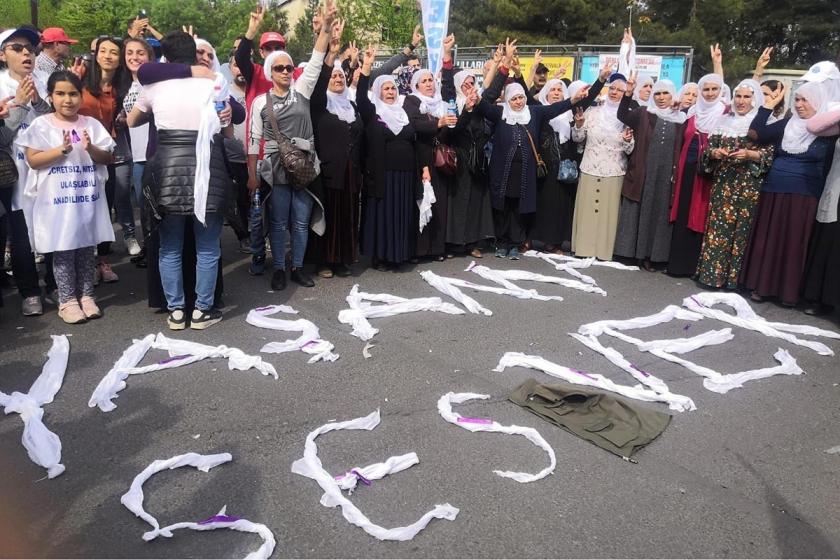 Diyarbakır'da 1 Mayıs | Binler 'Yaşama ses ver' çağrısı yaptı