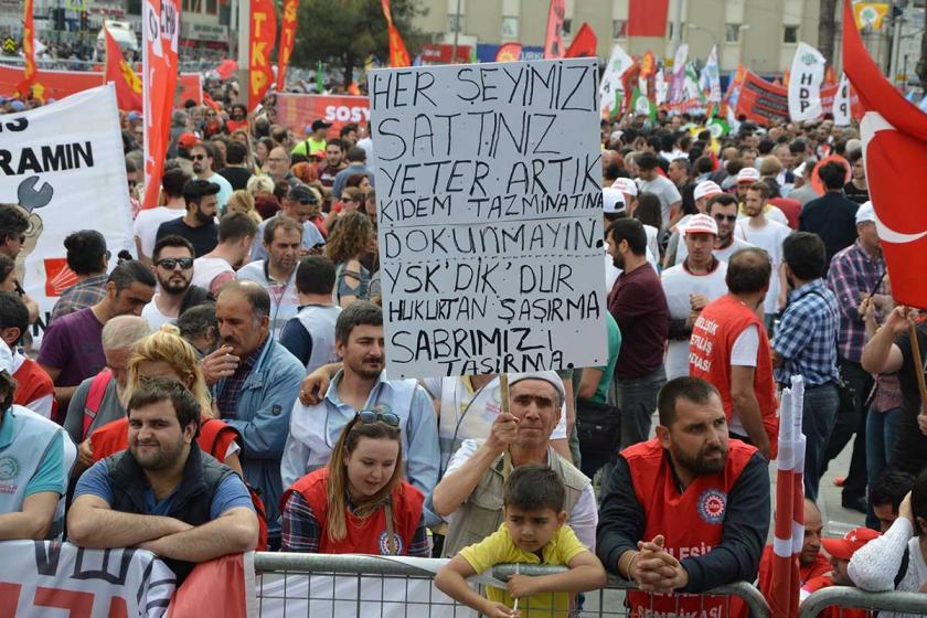 Bursa'da binler 1 Mayıs'ı kutladı: Kıdem tazminatıma dokunma!