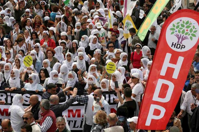 HDP'nin önceliği kapatma davasına karşı kamuoyu oluşturmak, alternatifler de hazır