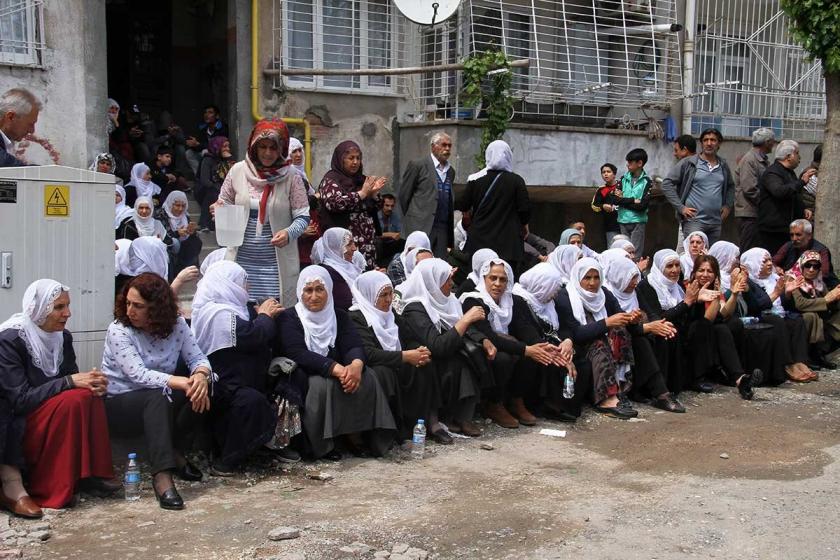 Diyarbakırlılar: Hükümet çözüm için somut adım atmalı