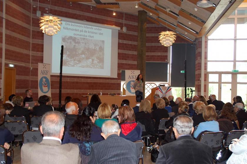 İsveç’te düzenlenen konferansta Türkiye’ye ‘Soykırımı tanı’ çağrısı