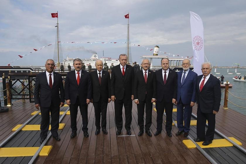 Samsun'daki 19 Mayıs töreninde Kılıçdaroğlu ile Bahçeli tokalaşmadı