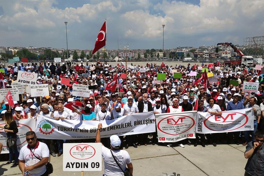 Fethi Gürer: Emeklilikte yaşa takılanların sorununun kökten çözülmesi şart