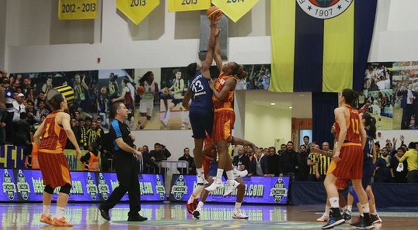 Fenerbahçe, Galatasaray'ı eleyerek Final-Four'a kaldı