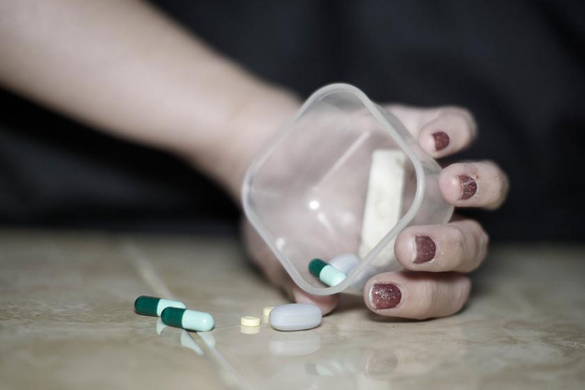 ABD'li dört ilaç şirketi opioid krizinde uzlaşmaya gitti