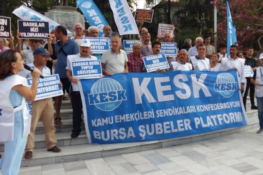 KESK üyesi emekçilere dönük polis saldırısı Bursa'da protesto edildi