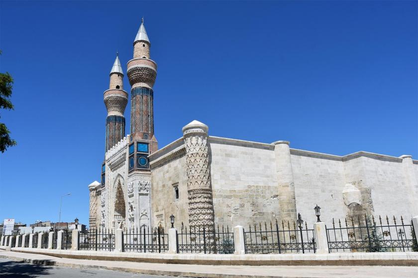 Gök Medrese’nin restorasyonu tamamlandı