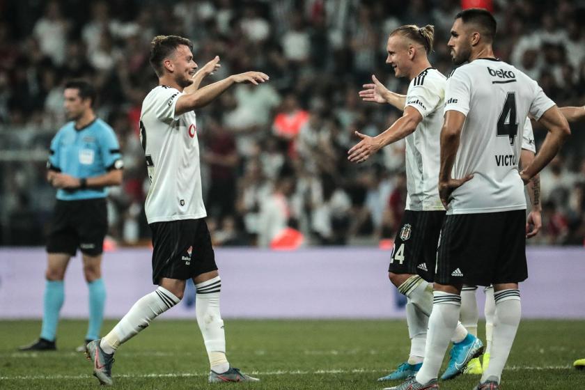 Süper Lig'in 2. haftasında Beşiktaş, Göztepe'yi 3-0 yendi