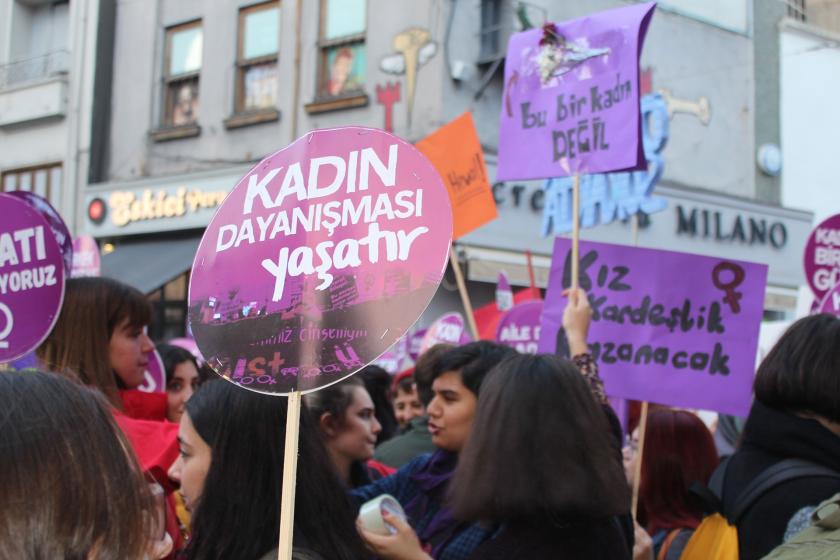 Kadına şiddetin bahanesi bu kez “Bulaşıkları geç yıkadın” oldu