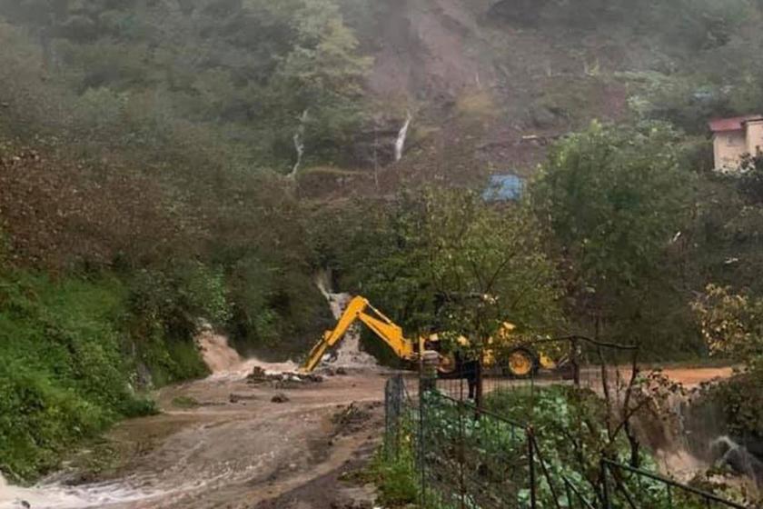 Giresun'da sağanak, sel ve heyelana yol açtı: 1 kişi hayatını kaybetti