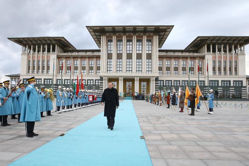 President Tayyip Erdoğan walking at the Presidential Palace.