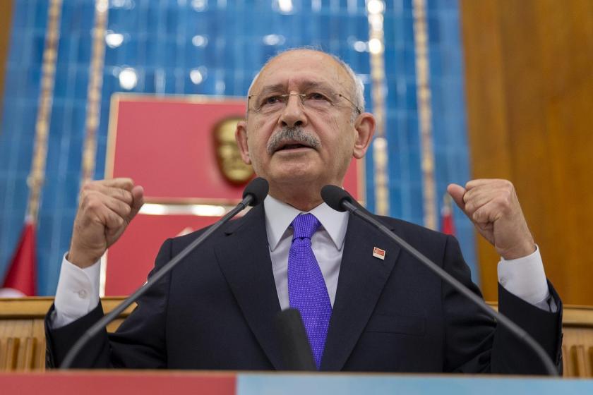 Kemal Kılıçdaroğlu, partisinin meclis grup toplantısında konuşuyor.