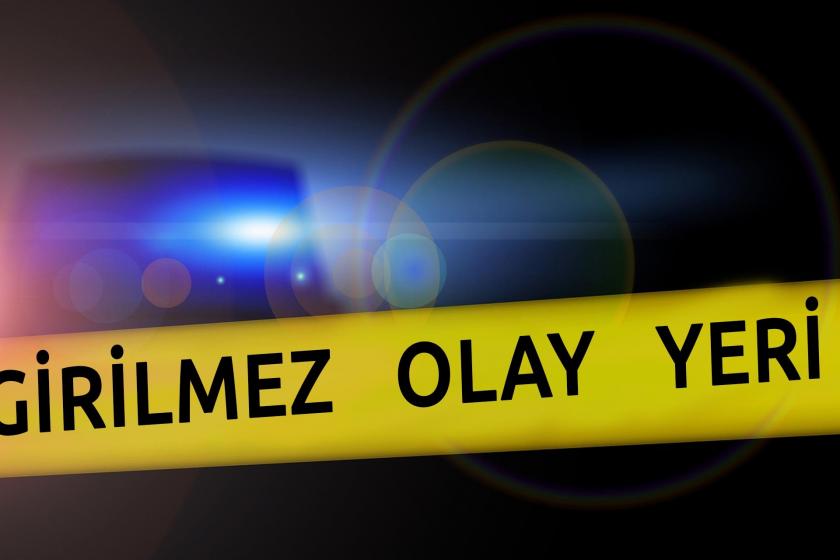 'Olay yeri girilmez' yazılı polis şeridi