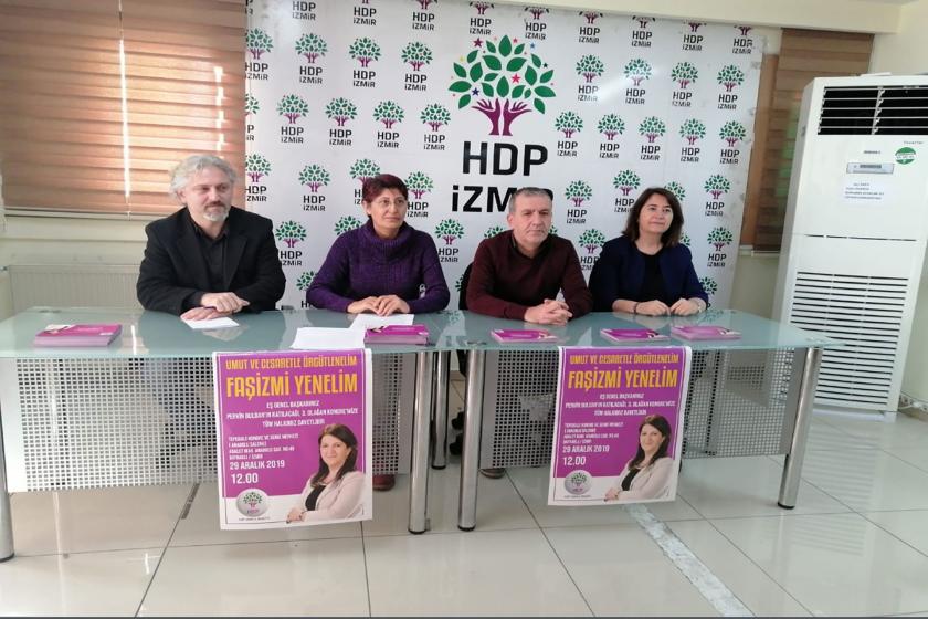 HDP İzmir il örgütü basın toplantısı yaptı.