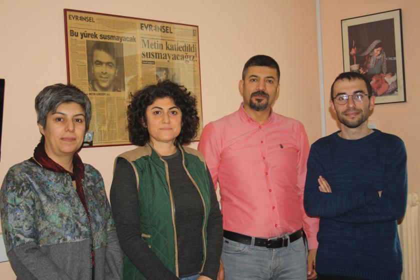 (Soldan sağa) BES Genel Örgütlenme ve Eğitim Sekreteri Özlem Yılmaz Yeşer, BES Genel Başkanı Serpil Akpınar, BES Genel Sekreteri Aziz Özkan ve Evrensel'in Ankara Temsilcisi Birkan Bulut
