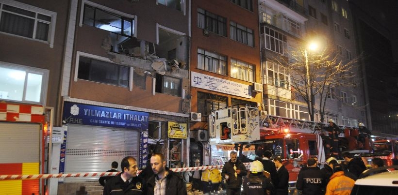 İBDA-C'ye yakın Adımlar Dergisine bombalı saldırı: 1 ölü 3 yaralı