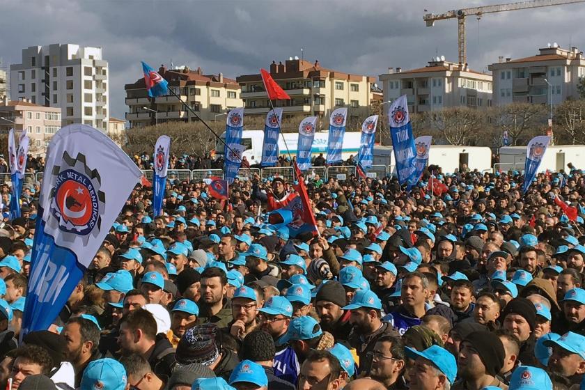 MESS dayatmalarına karşı miting düzenleyen metal işçileri