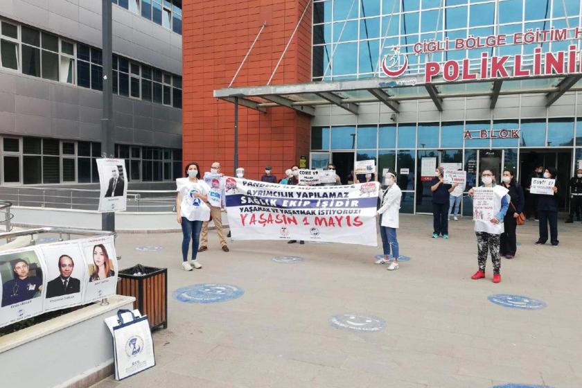 Çiğli Bölge Eğitim Hastanesi SES ve Tabip Odası olarak 1 Mayıs'ı kutladı.