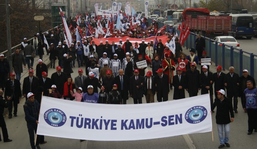 Kamu-Sen'liler ek zam için Ankara'da olacak