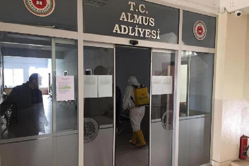 Almus Adliyesinde dezenfeksiyon çalışması