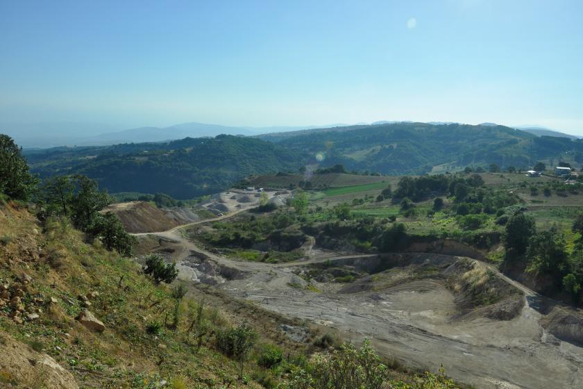 Kirazlıyayla köyünden tahrip edilmiş arazi