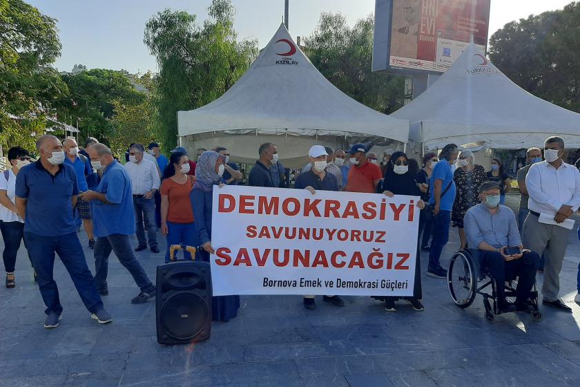 Bornova Emek ve Demokrasi Güçleri basın açıklaması düzenliyor