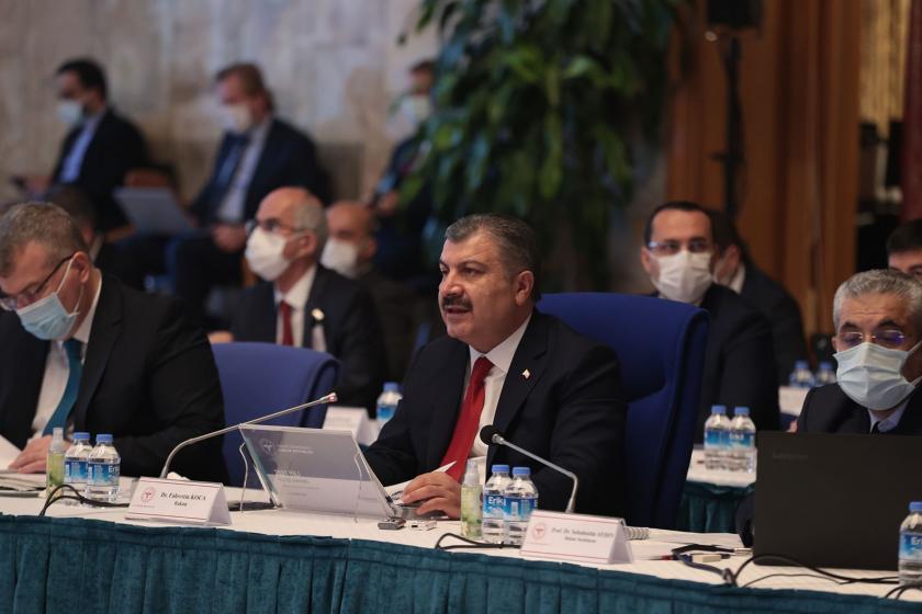 Sağlık Bakanı Koca: Büyük illerdeki artış trendi bütün ülkeye yayılmış durumda