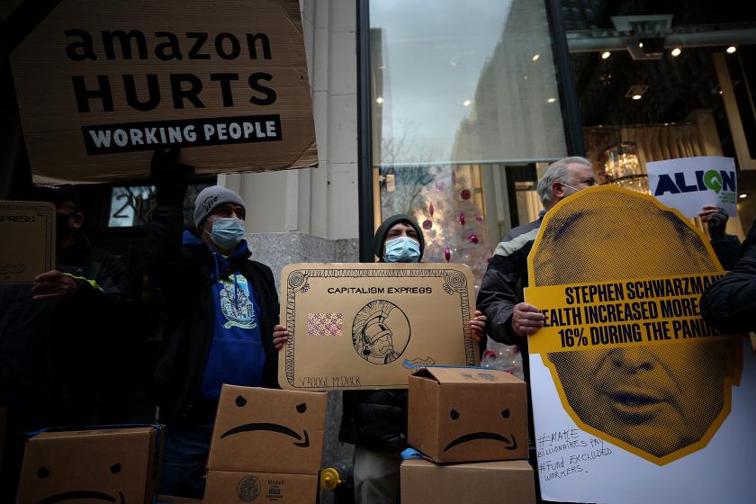 Amazon çalışanları protesto düzenledi