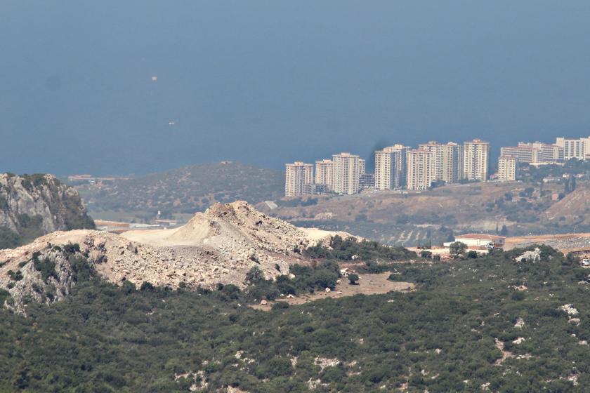 Kuşadası'ndaki taş ocağı